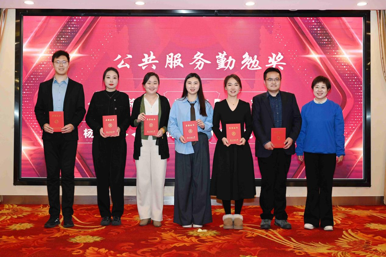 1767172769587981.png 1767172769587981.png